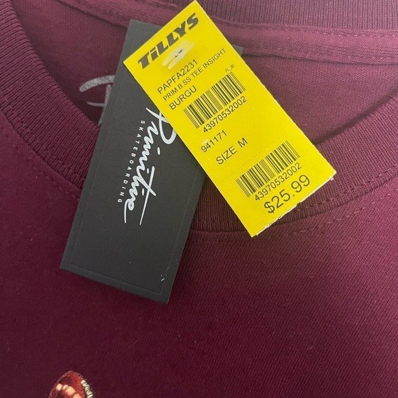 PRIMITIVE Red Maroon T Shirt Women’s Medium Skateboard Shaking Short Sleeve - Picture 2 of 3